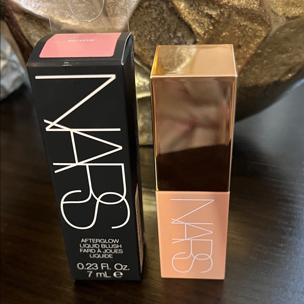 NARS Afterglow Liquid Blush - Behave (mauve pink )